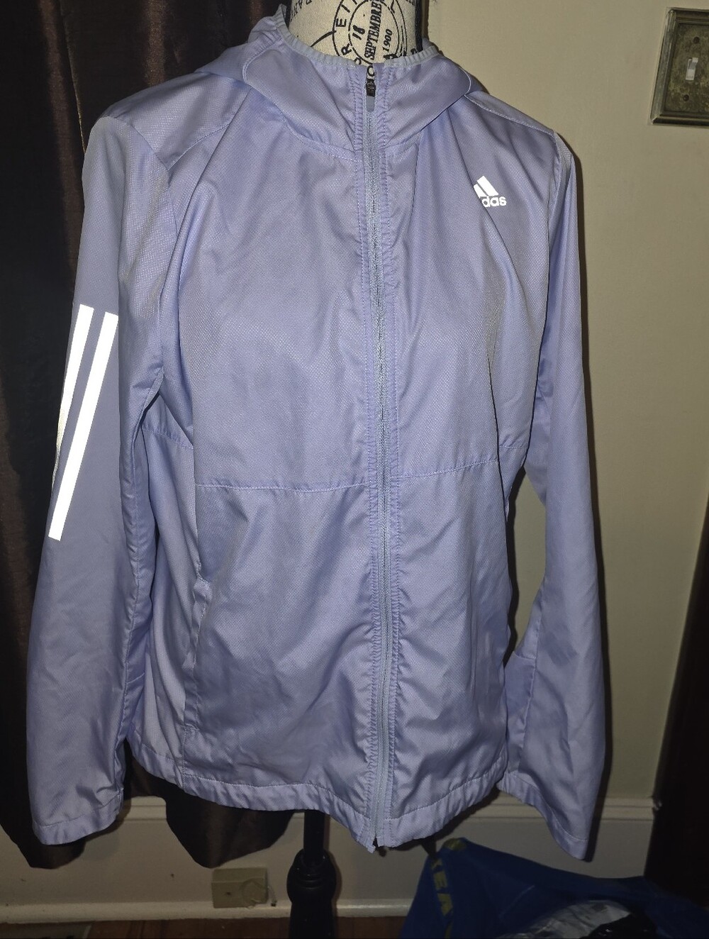 Adidas Women's Lavender Lightweight On The Run Hooded Jacket Medium